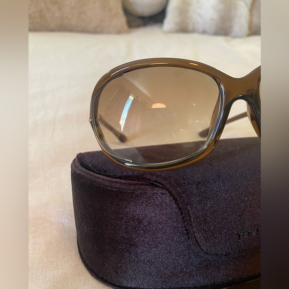 🌟 HP 🌟 Tom Ford Jennifer Sunglasses - Picture 2 of 10